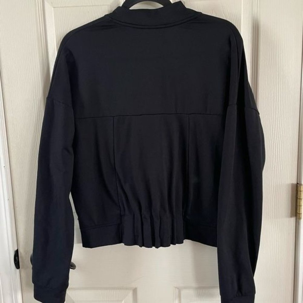 Fabletics Black Cropped Jacket, Sz Medium - image 8